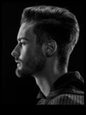 Eleganță esențială Crește-ți fotografia cu echipamente de top